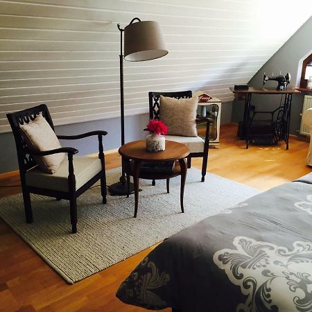 Gaestehaus Sellemols Ferienhaus Winzer Heuchelheim-Klingen 外观 照片