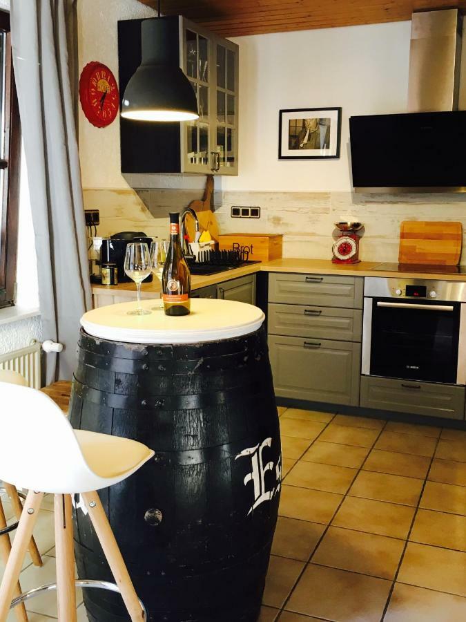 Gaestehaus Sellemols Ferienhaus Winzer Heuchelheim-Klingen 外观 照片